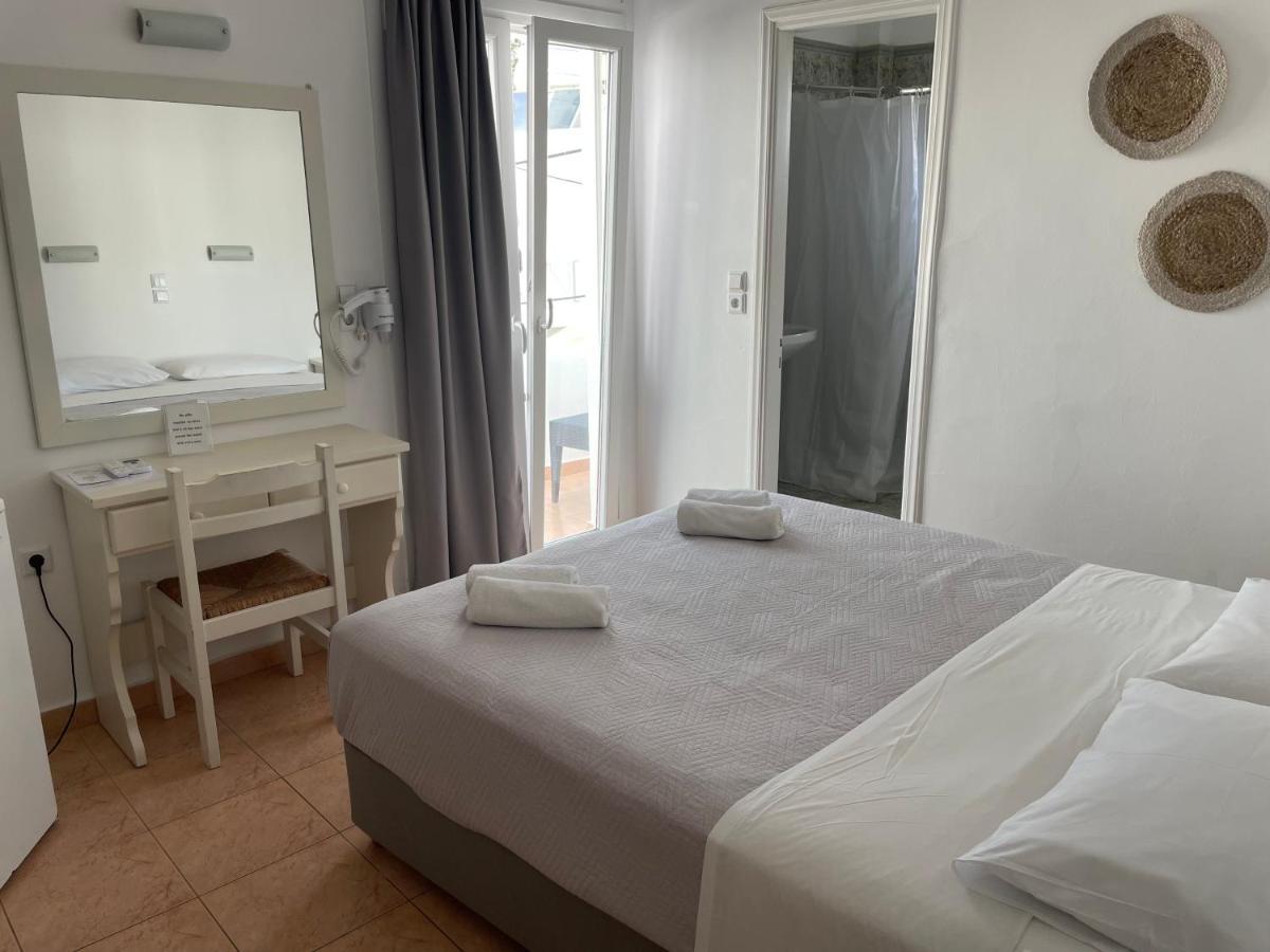Louiza Hotel Páros Eksteriør bilde