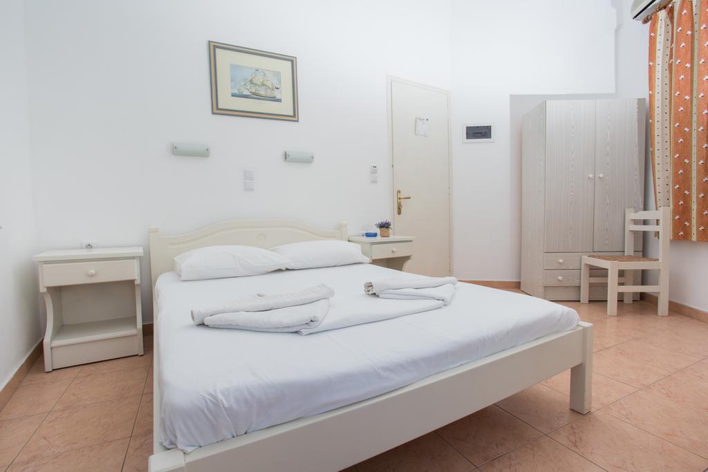 Louiza Hotel Páros Eksteriør bilde